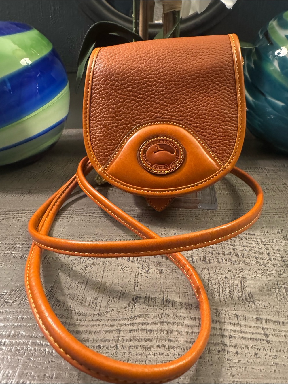 Dooney & Bourke Vintage RARE Mini Saddle Pebbled Leather Crossbody Like NEW